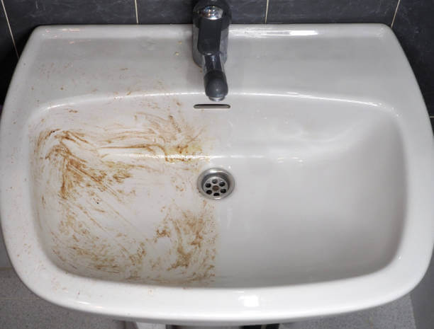 How to Clean Stains from Bathroom Sink